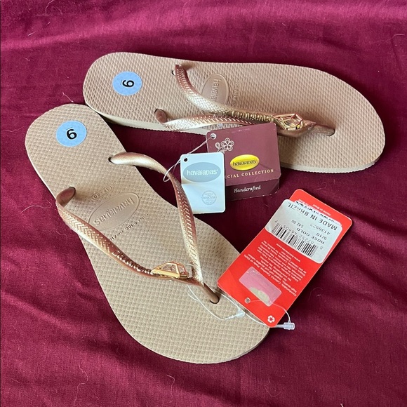 Havaianas Women's Copper Flip Flops - 9 - Picture 3 of 6